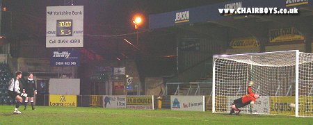 Steve Williams scores the winning penalty