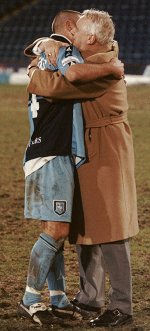 Wanderers' Chairman Ivor Beeks and Jason Cousins - picture Paul Dennis